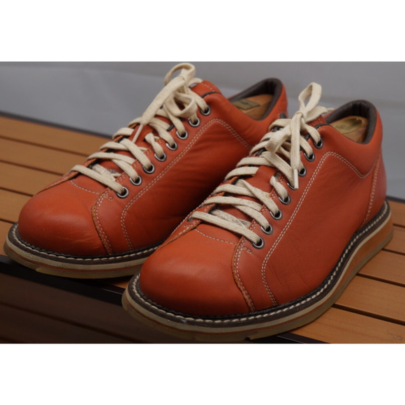 Hyde Bowling Shoes Size 9.5 Burnt Orange Leather Lace Up Sneakers Rubber Soles